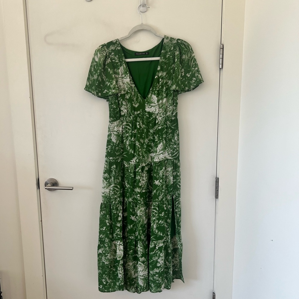 A&F Green Floral Flutter Sleeve Dress